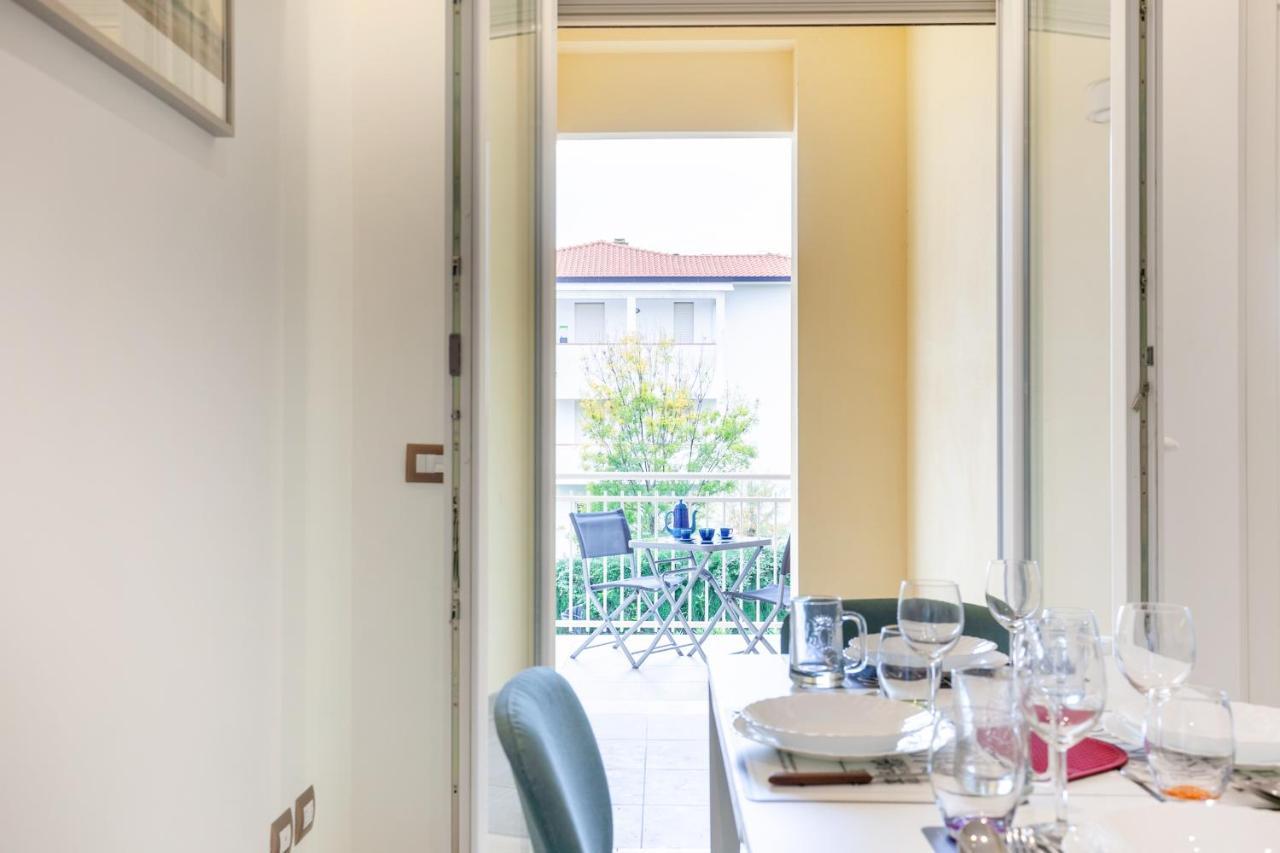 Seaside Flat With Swimming Pool And Private Parking Apartment Calambrone Exterior foto